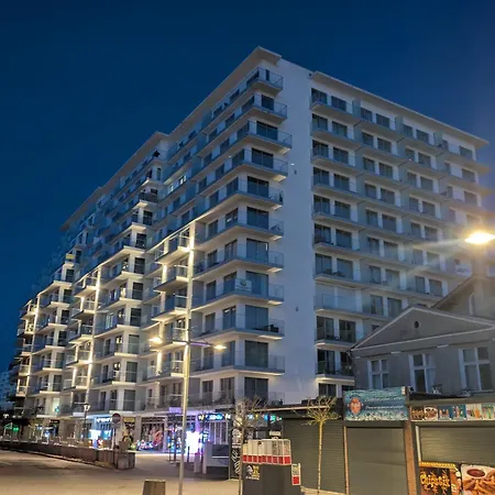 Balticus C101 Promenada Gwiazd Rita Апартаменты *